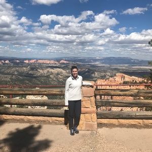 Meet your Posher, Meagan